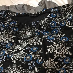 Women’s dress top